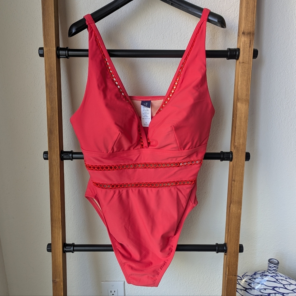 NWT Swimsuits For All Women's Coral One Piece Swimsuit - Size 18
